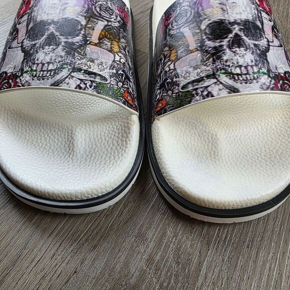 Robert Graham Whiterford Graphic Skull Leather Slides Size 9 main image 8